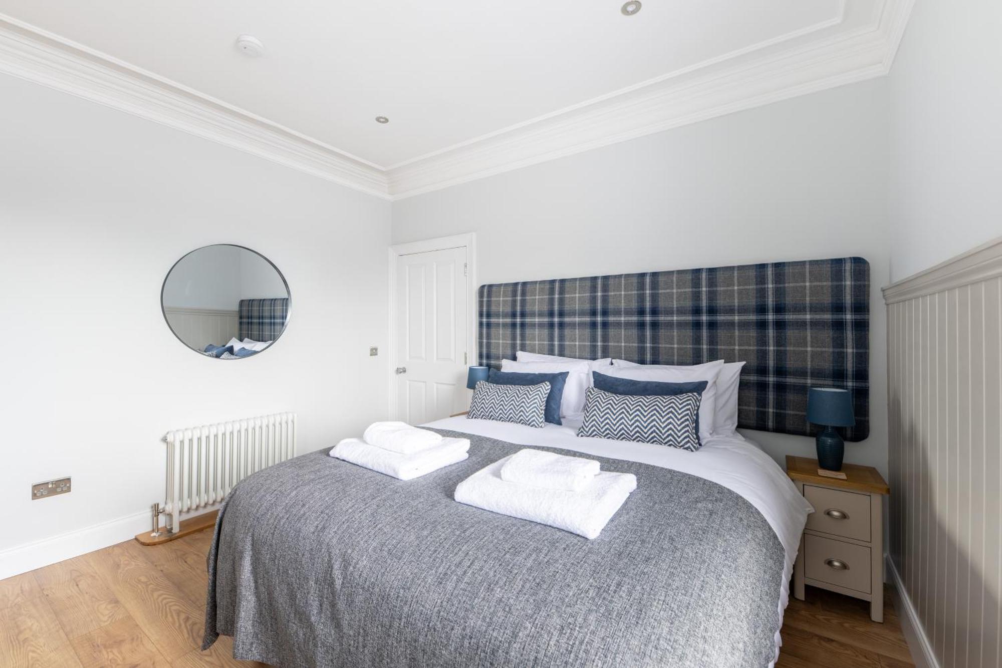 Glenmoriston Town House Apartments Inverness Exteriér fotografie